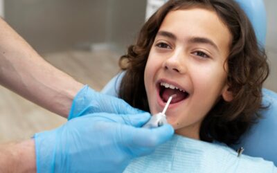 Ortodoncia Estética para Adolescentes: Cómo Conseguir una Sonrisa Radiante